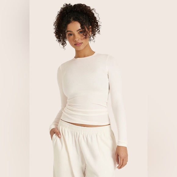 SET active Ribbed Modal Body Long Sleeve tee size medium in white blanc - Picture 1 of 8